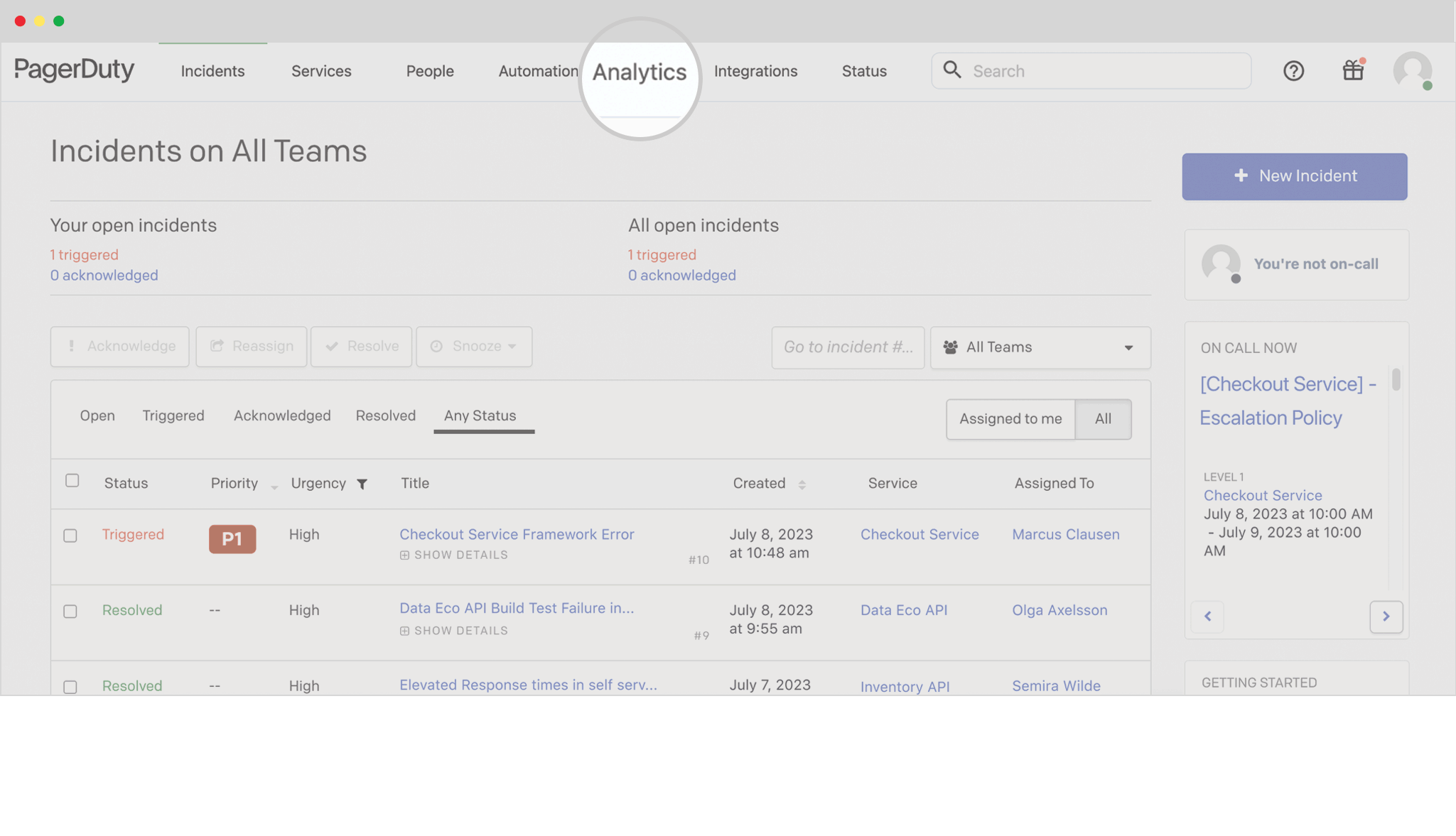 Animated demonstration of the Analytics Dashboard features